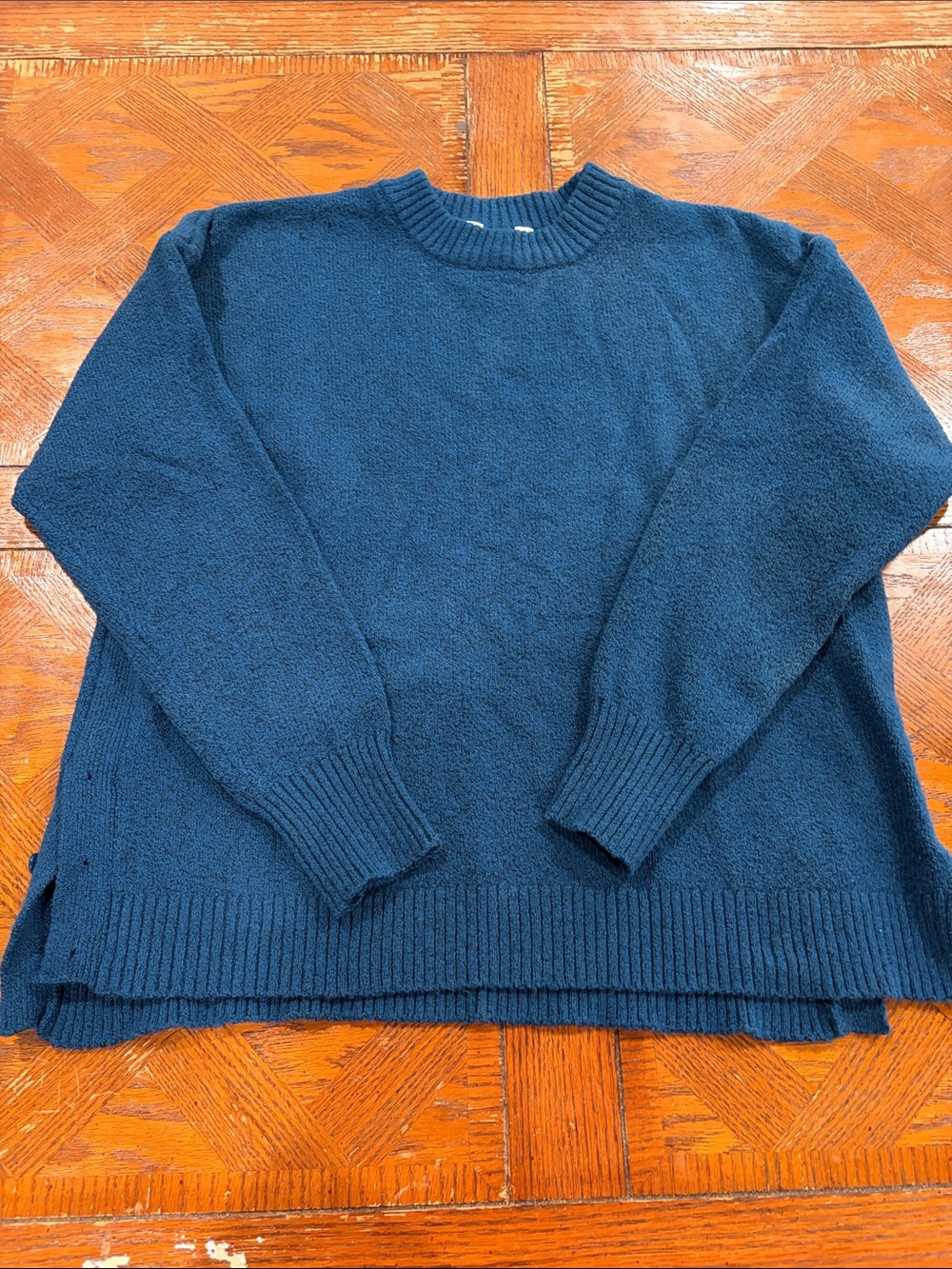 Time and Tru Women's Crewneck Sweater in Deep Teal